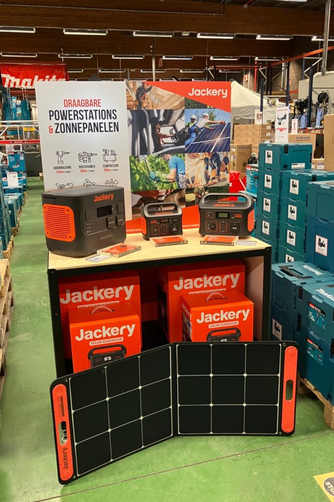 Jackery Display in Oudenaarde met batterijen van Jackery