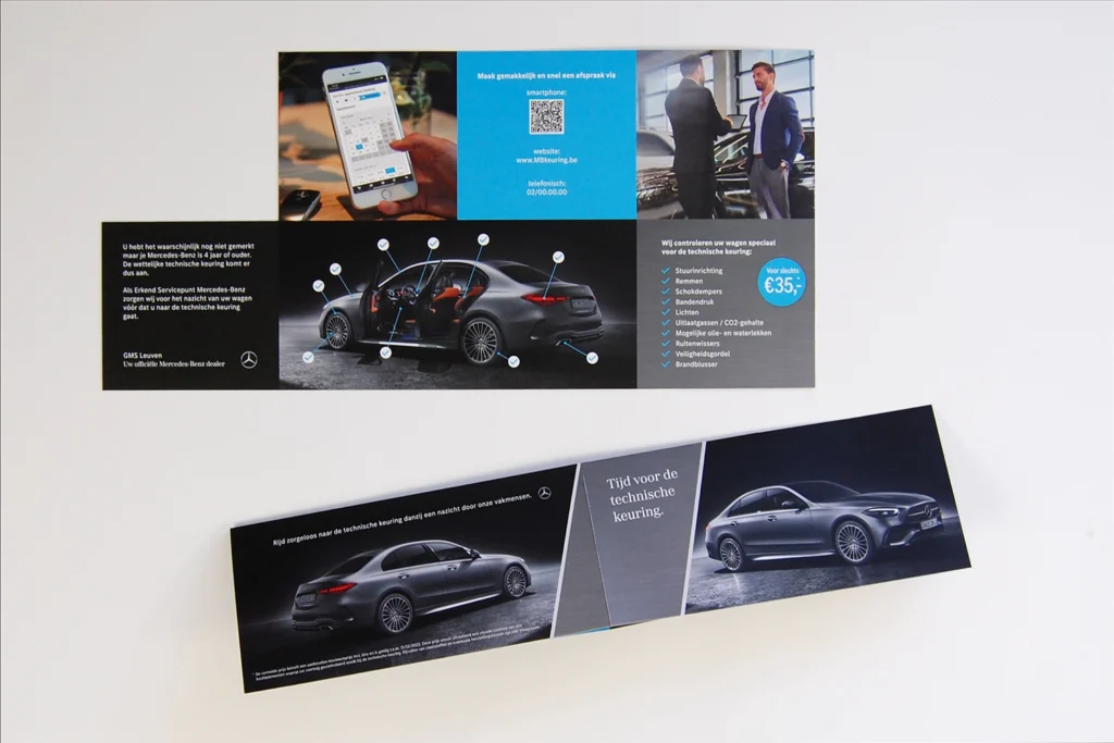 Mockup van de Mercedes leaflet