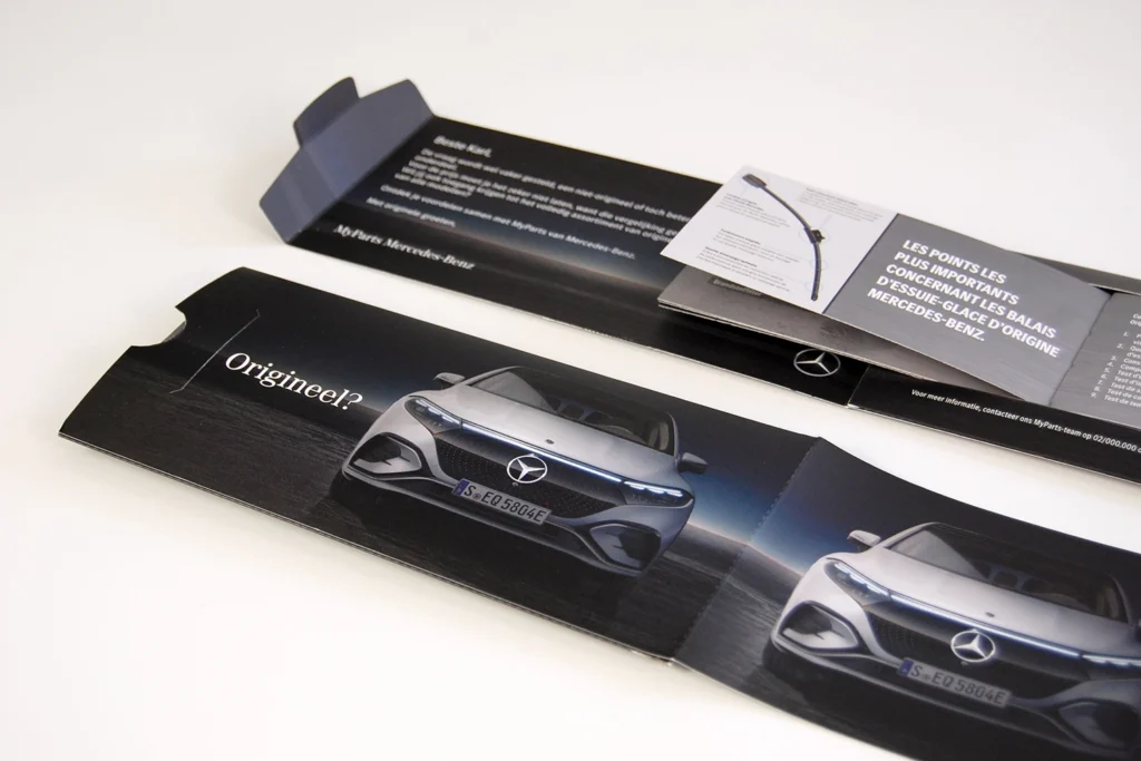 Mockup van de Mercedes leaflet